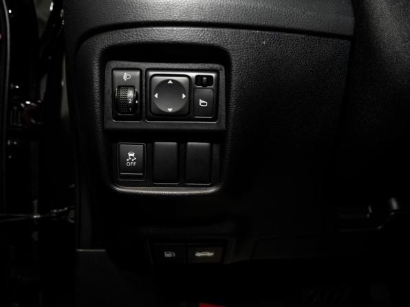 Nissan Juke I Рестайлинг с пробегом 2014 года, цена 995 000 рублей, 135418 км, внедорожник, Автокод Объявления