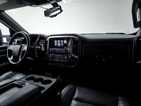 Chevrolet Silverado III (K2XX) Рестайлинг с пробегом 2016 года, цена 4 270 000 рублей, 235232 км, offers.body_type.unknown, Автокод Объявления