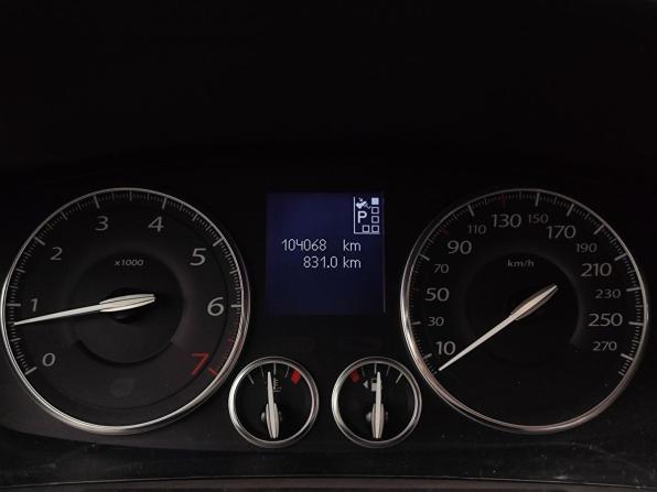 Renault Latitude I Рестайлинг с пробегом 2013 года, цена 1 365 000 рублей, 104051 км, седан, Автокод Объявления