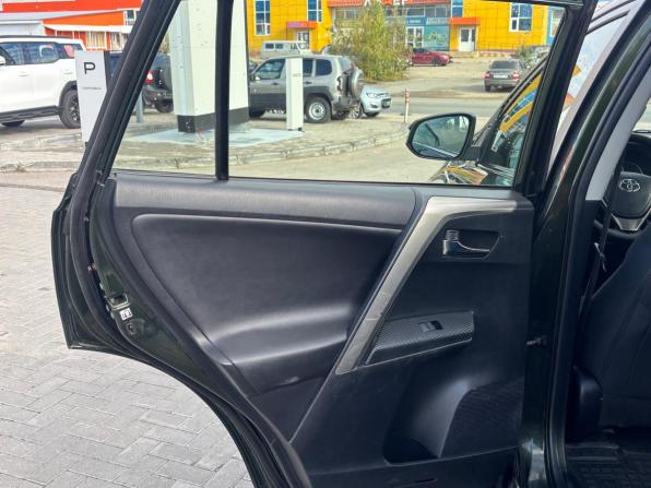 Toyota RAV4 IV (XA40) с пробегом 2013 года, цена 1 550 000 рублей, 267513 км, внедорожник, Автокод Объявления