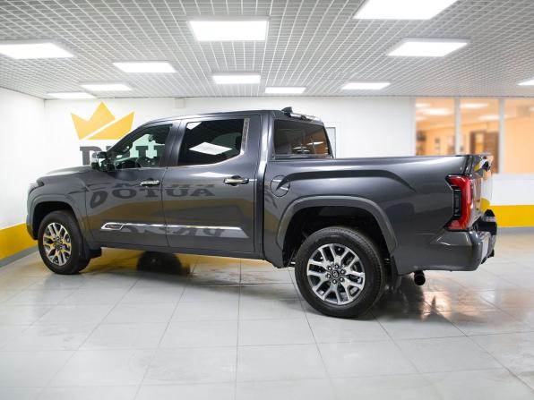 Toyota Tundra III с пробегом 2026 года, цена 10 799 000 рублей, 54 км, offers.body_type.unknown, Автокод Объявления