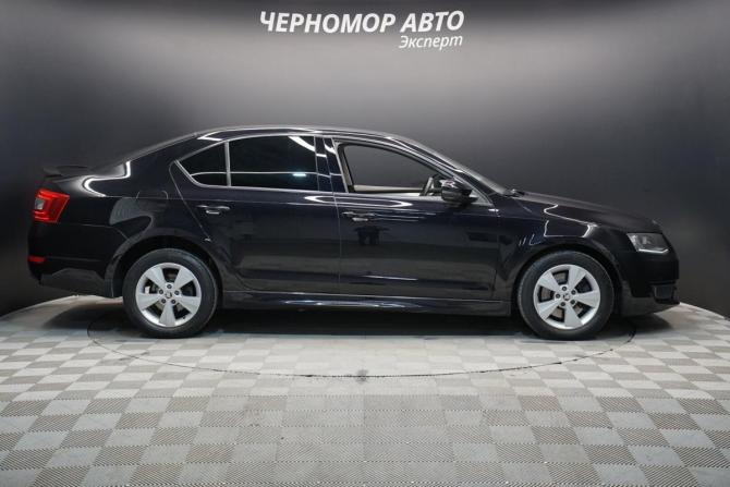 Skoda Octavia III (A7) с пробегом 2016 года, цена 1 790 000 рублей, 159000 км, лифтбек, Автокод Объявления