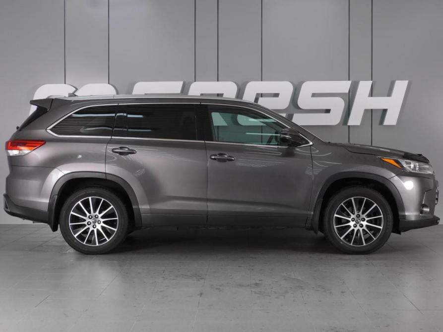 Toyota Highlander III (XU50) Рестайлинг Минеральные Воды  - изображение 5
