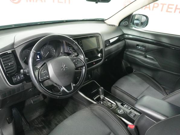 Mitsubishi Outlander III Рестайлинг 3 с пробегом 2020 года, цена 1 789 000 рублей, 201504 км, внедорожник, Автокод Объявления
