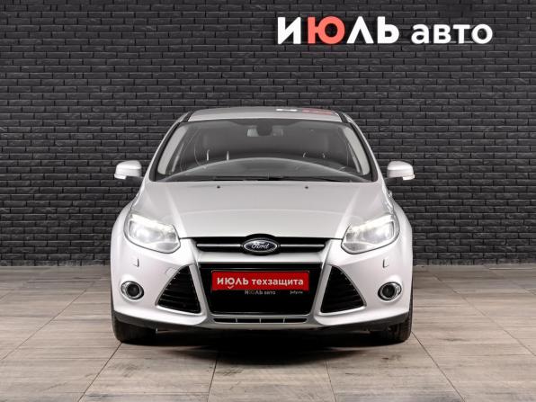 Ford Focus III с пробегом 2013 года, цена 800 000 рублей, 263156 км, седан, Автокод Объявления