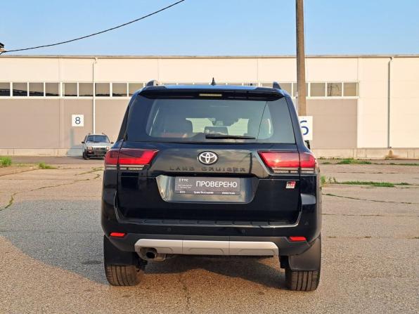 Toyota Land Cruiser 300 Series с пробегом 2022 года, цена 11 440 000 рублей, 47730 км, внедорожник, Автокод Объявления