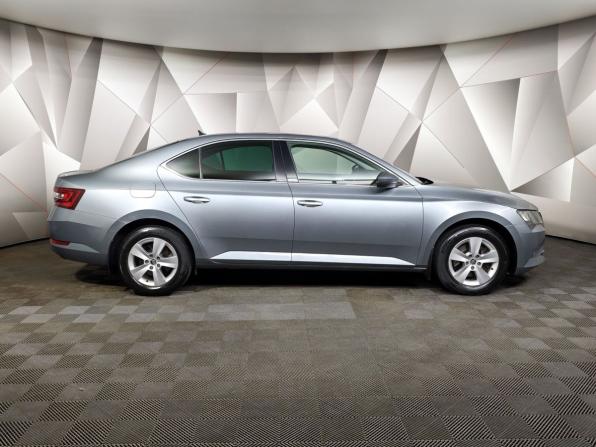 Skoda Superb III с пробегом 2016 года, цена 1 659 000 рублей, 86673 км, лифтбек, Автокод Объявления