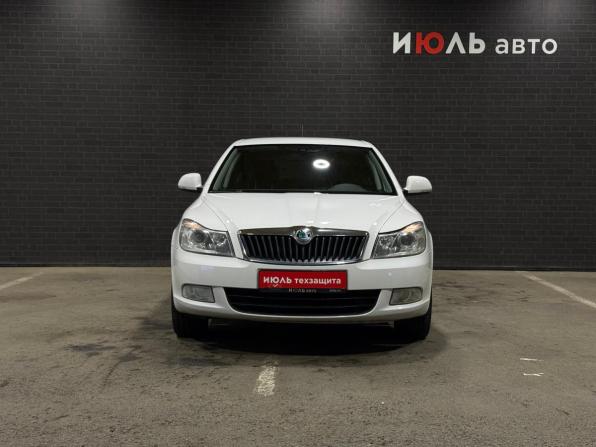 Skoda Octavia II (A5) Рестайлинг с пробегом 2012 года, цена 900 000 рублей, 195155 км, лифтбек, Автокод Объявления