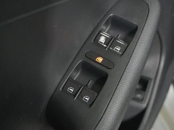 Volkswagen Jetta VI Рестайлинг с пробегом 2014 года, цена 739 000 рублей, 339028 км, седан, Автокод Объявления