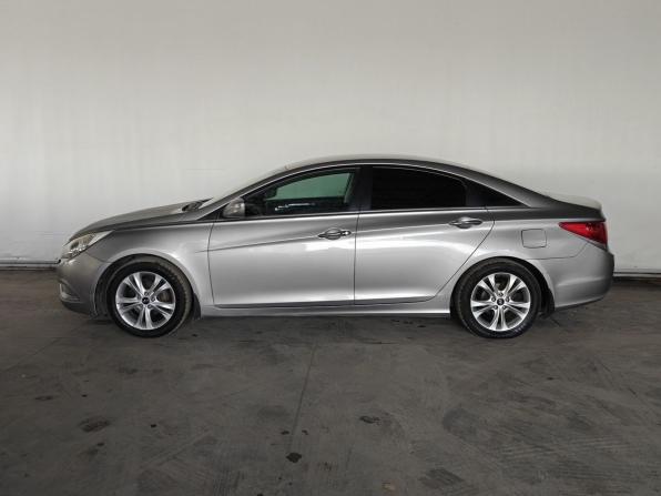 Hyundai Sonata VI (YF) с пробегом 2010 года, цена 1 030 000 рублей, 170000 км, седан, Автокод Объявления