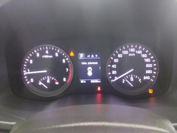 Hyundai Tucson III Рестайлинг с пробегом 2018 года, цена 1 880 700 рублей, 99487 км, внедорожник, Автокод Объявления