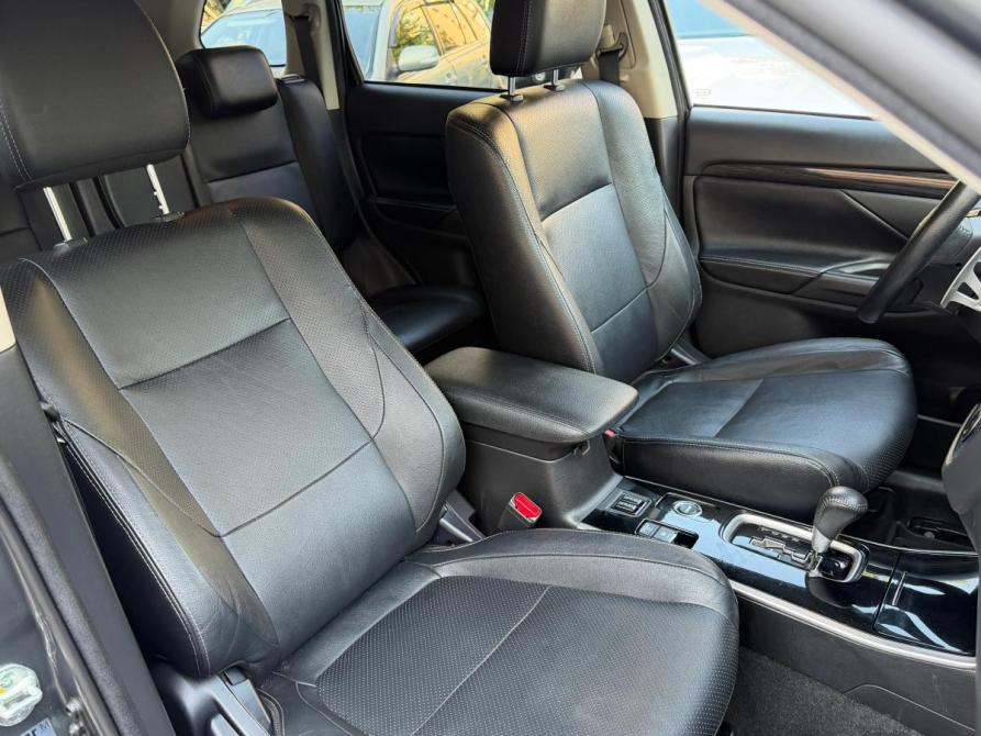 Mitsubishi Outlander III Рестайлинг 2 Санкт-Петербург  - изображение 10