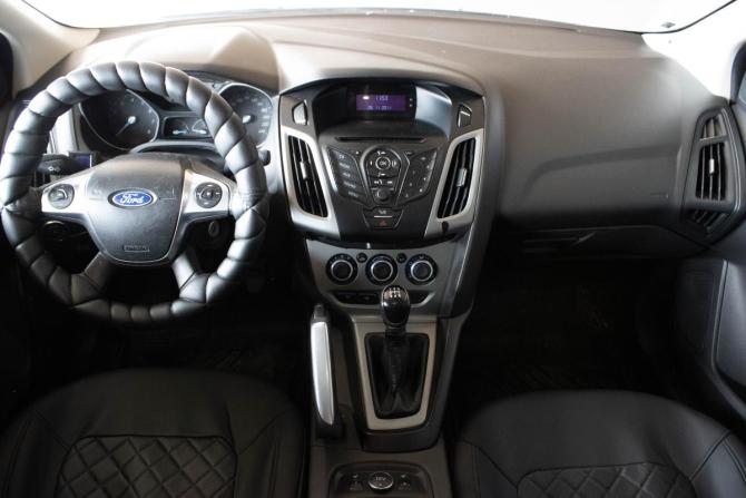 Ford Focus III с пробегом 2011 года, цена 600 000 рублей, 192789 км, седан, Автокод Объявления