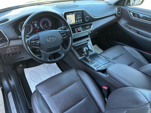 Hyundai Grandeur VI с пробегом 2017 года, цена 1 870 000 рублей, 134000 км, седан, Автокод Объявления