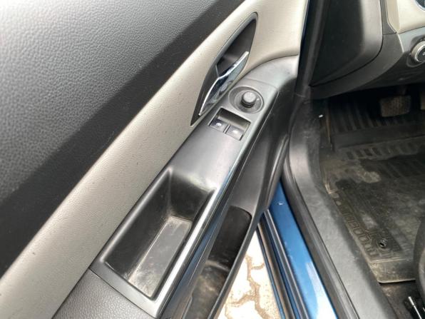 Chevrolet Cruze I Рестайлинг с пробегом 2013 года, цена 725 000 рублей, 151309 км, седан, Автокод Объявления