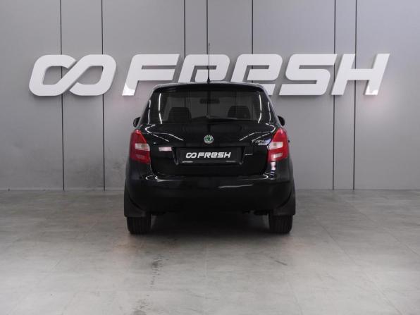 Skoda Fabia II Рестайлинг с пробегом 2010 года, цена 529 000 рублей, 174259 км, хэтчбек, Автокод Объявления