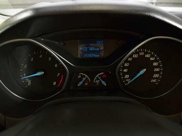 Ford Focus III с пробегом 2013 года, цена 560 995 рублей, 212028 км, седан, Автокод Объявления