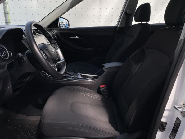 Hyundai Creta II с пробегом 2021 года, цена 2 300 000 рублей, 55784 км, внедорожник, Автокод Объявления