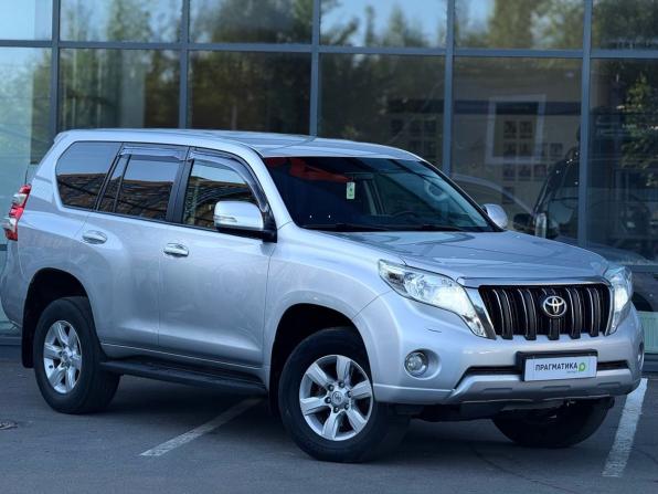 Toyota Land Cruiser Prado 150 Series Рестайлинг 1 с пробегом 2014 года, цена 3 180 000 рублей, 190000 км, внедорожник, Автокод Объявления