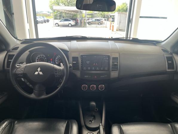 Mitsubishi Outlander II Рестайлинг с пробегом 2011 года, цена 1 046 500 рублей, 200306 км, внедорожник, Автокод Объявления