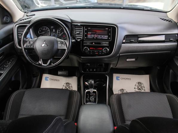 Mitsubishi Outlander III Рестайлинг 3 с пробегом 2019 года, цена 2 020 000 рублей, 127747 км, внедорожник, Автокод Объявления
