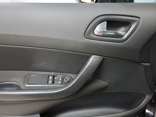 Peugeot 408 I с пробегом 2013 года, цена 499 000 рублей, 264507 км, седан, Автокод Объявления