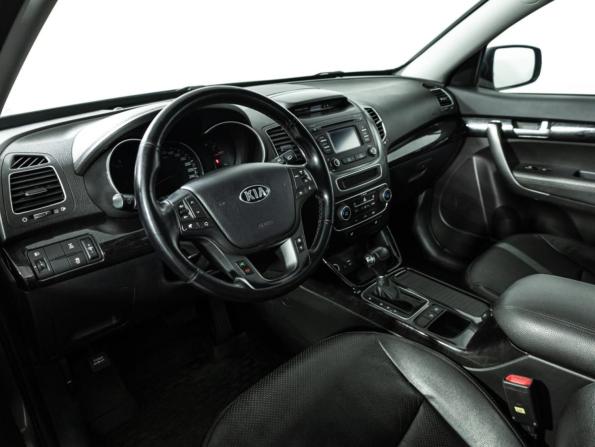 Kia Sorento II Рестайлинг с пробегом 2020 года, цена 2 504 777 рублей, 140000 км, внедорожник, Автокод Объявления