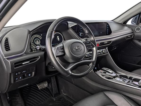 Hyundai Sonata VIII (DN8) с пробегом 2021 года, цена 2 490 000 рублей, 60083 км, седан, Автокод Объявления