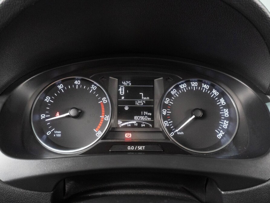 Skoda Rapid I Сургут  - изображение 19