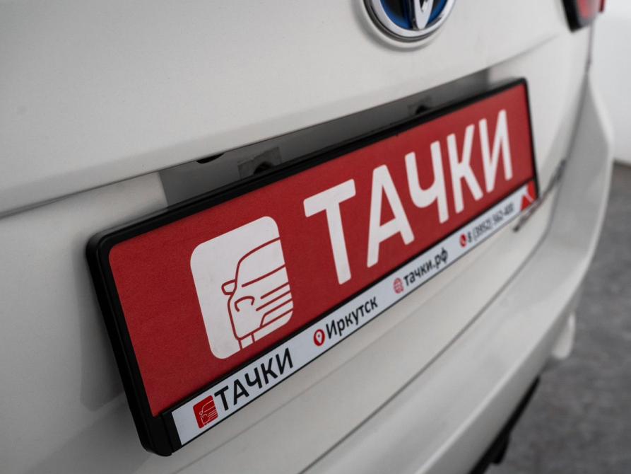 Toyota Corolla XI (E160 E170 E180) Рестайлинг 1 Иркутск  - изображение 24