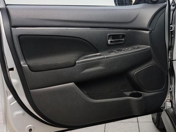 Mitsubishi ASX I Рестайлинг 2 с пробегом 2018 года, цена 1 390 000 рублей, 170862 км, внедорожник, Автокод Объявления