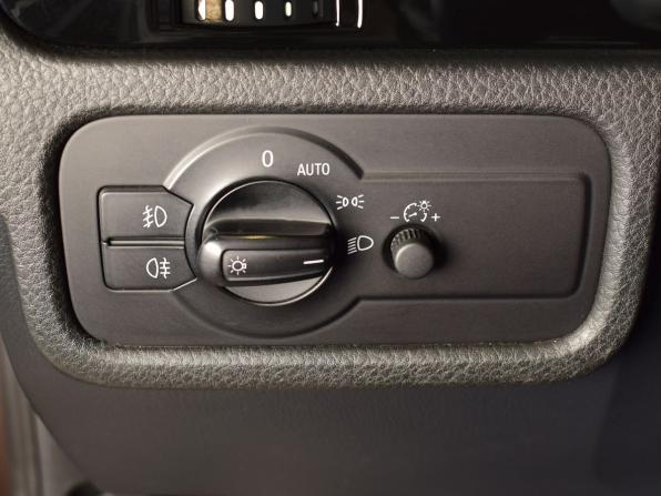 Volkswagen Touareg II с пробегом 2011 года, цена 1 930 997 рублей, 215837 км, внедорожник, Автокод Объявления