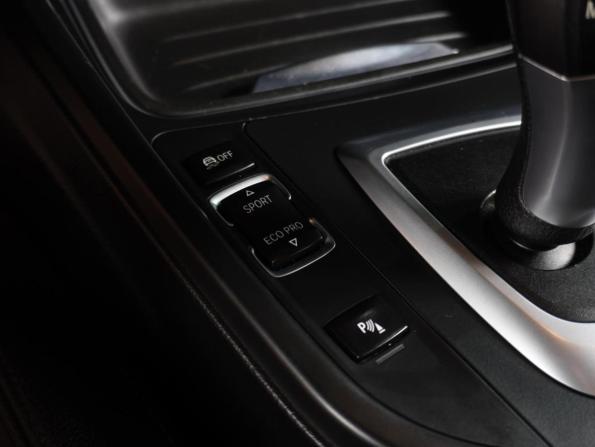 BMW 3 серии VI (F3x) с пробегом 2014 года, цена 1 799 000 рублей, 216981 км, седан, Автокод Объявления