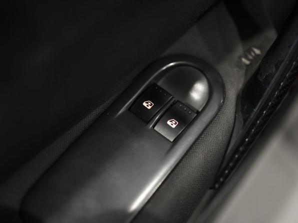 Renault Megane II Рестайлинг с пробегом 2006 года, цена 349 000 рублей, 275494 км, седан, Автокод Объявления