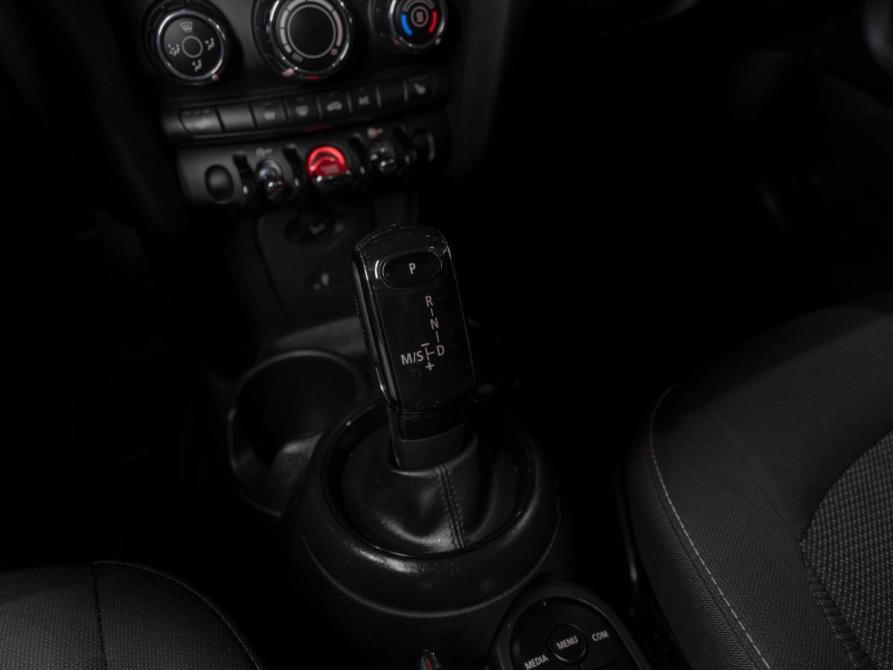 Mini Hatch III (F55/F56) Рестайлинг Москва  - изображение 13