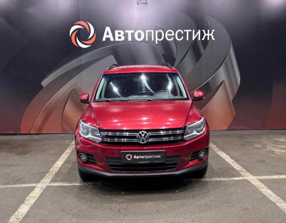 Volkswagen Tiguan I Рестайлинг с пробегом 2013 года, цена 1 040 000 рублей, 170987 км, внедорожник, Автокод Объявления