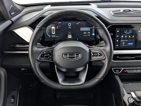 Geely Monjaro I с пробегом 2024 года, цена 3 450 000 рублей, 46323 км, внедорожник, Автокод Объявления