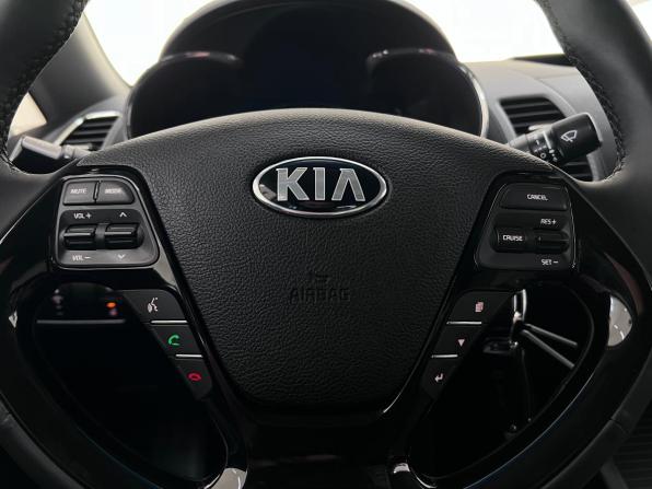 Kia Cerato III Рестайлинг (Classic) с пробегом 2017 года, цена 1 590 000 рублей, 97966 км, седан, Автокод Объявления