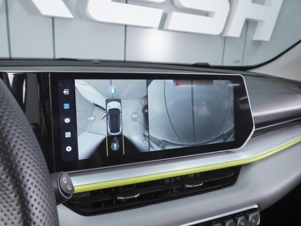 Geely Coolray I Рестайлинг с пробегом 2023 года, цена 2 080 000 рублей, 45714 км, внедорожник, Автокод Объявления