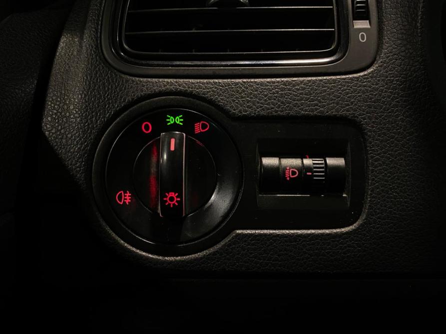 Volkswagen Polo V Челябинск  - изображение 15