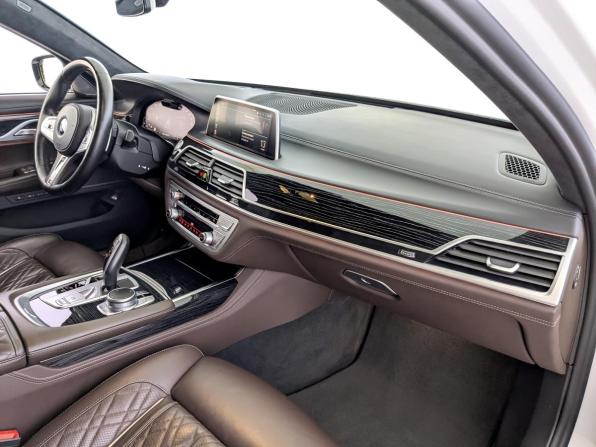 BMW 7 серии VI (G11/G12) Рестайлинг с пробегом 2021 года, цена 7 100 000 рублей, 73925 км, седан, Автокод Объявления