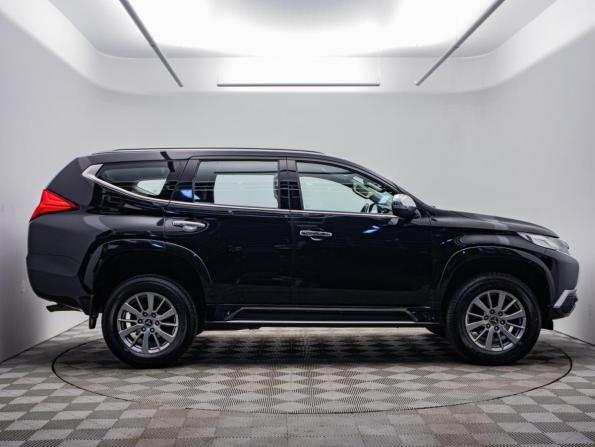 Mitsubishi Pajero Sport III с пробегом 2019 года, цена 2 090 000 рублей, 288832 км, внедорожник, Автокод Объявления