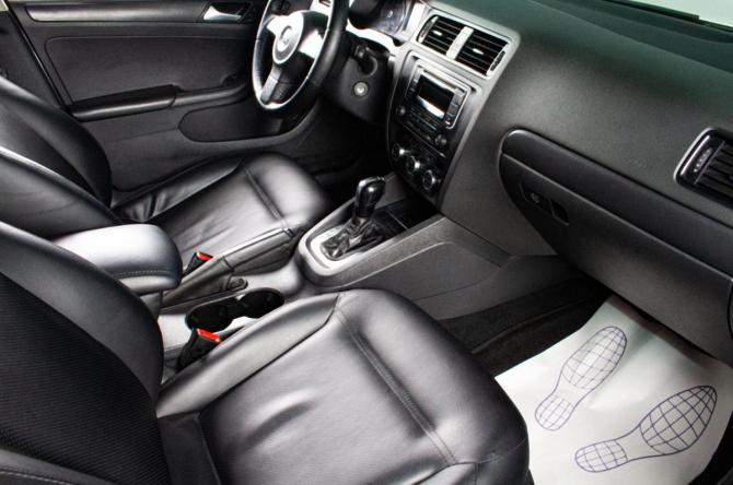Volkswagen Jetta VI с пробегом 2014 года, цена 979 000 рублей, 172000 км, седан, Автокод Объявления