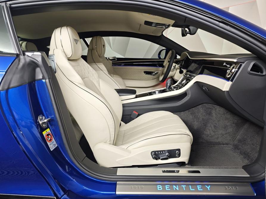 Bentley Continental GT III Москва  - изображение 30