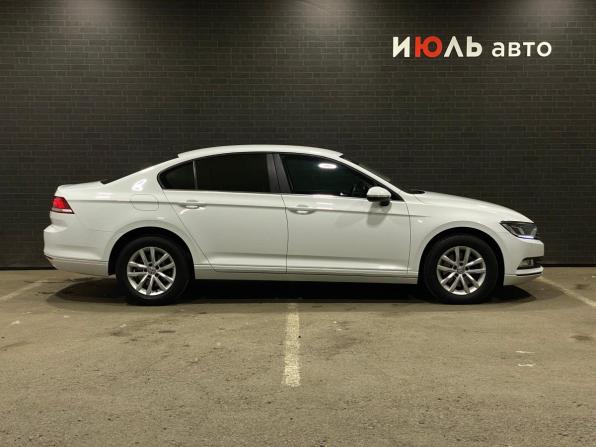 Volkswagen Passat B8 с пробегом 2016 года, цена 1 700 000 рублей, 126488 км, седан, Автокод Объявления