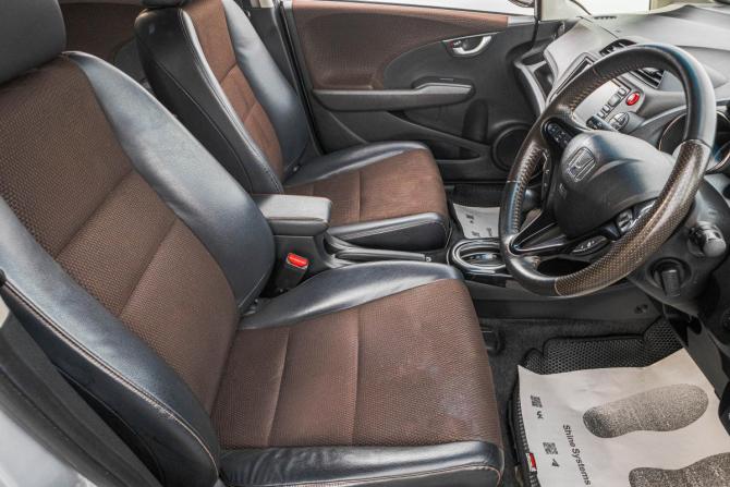 Honda Fit Shuttle I с пробегом 2012 года, цена 849 000 рублей, 132000 км, универсал, Автокод Объявления