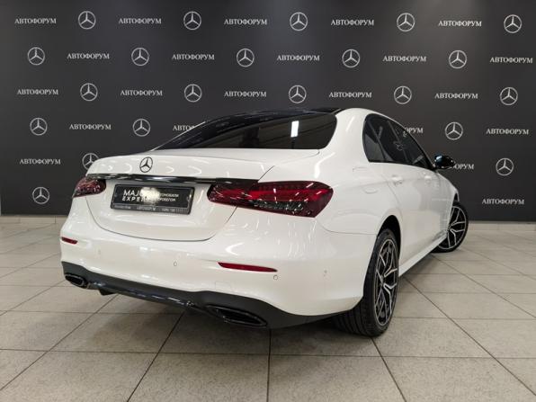 Mercedes-Benz E-Класс V (W213 S213 C238) Рестайлинг с пробегом 2021 года, цена 4 350 000 рублей, 70800 км, седан, Автокод Объявления