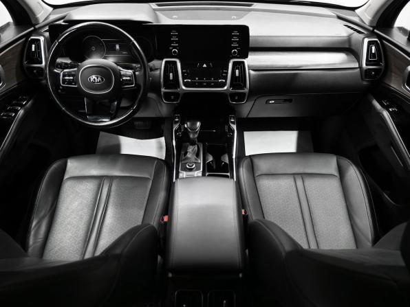 Kia Sorento IV с пробегом 2021 года, цена 3 500 000 рублей, 90967 км, внедорожник, Автокод Объявления