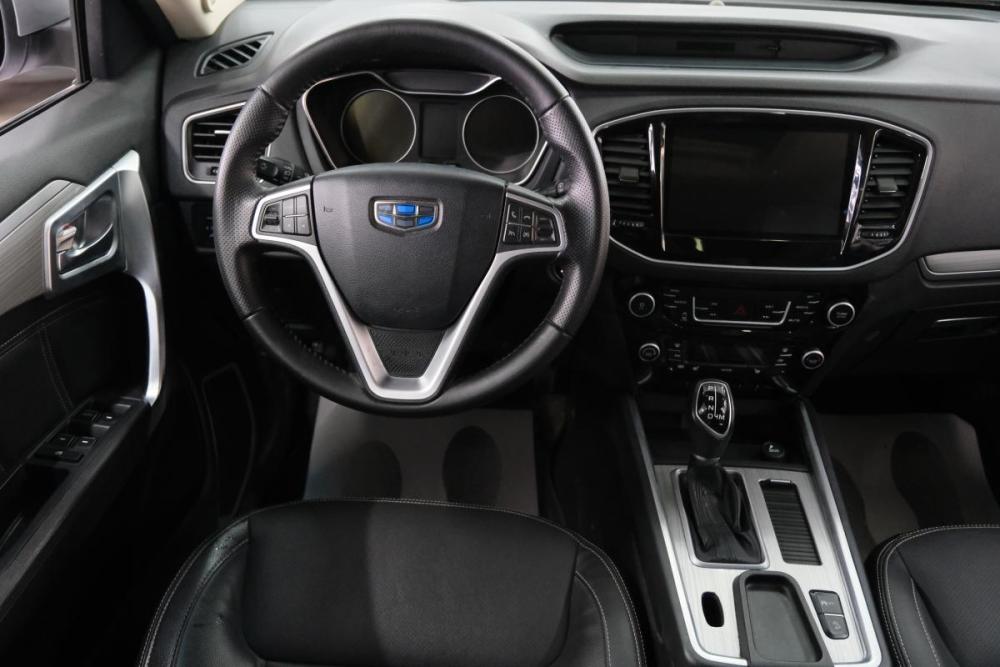 Geely Emgrand X7 I Рестайлинг 2 Омск  - изображение 13