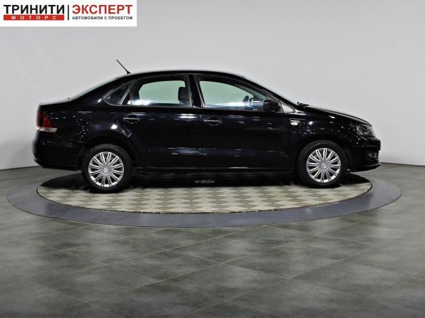 Volkswagen Polo V Рестайлинг с пробегом 2015 года, цена 947 000 рублей, 216449 км, седан, Автокод Объявления